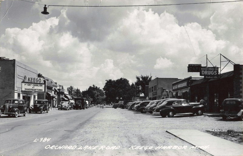 Keego Theatre - Old Post Card Shot